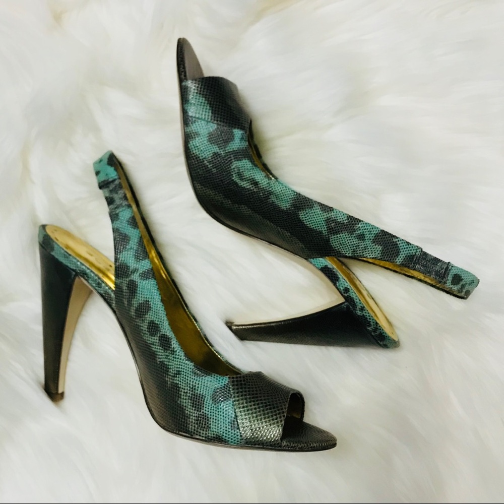 BCBG Girls Peep Toe